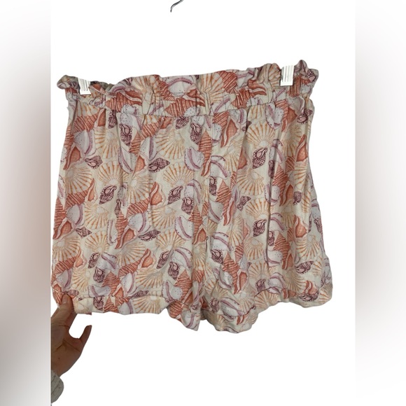 Urban Outfitters Seashell Pattern Linen Slouchy High-Waisted Shorts M Juniors - Picture 2 of 11